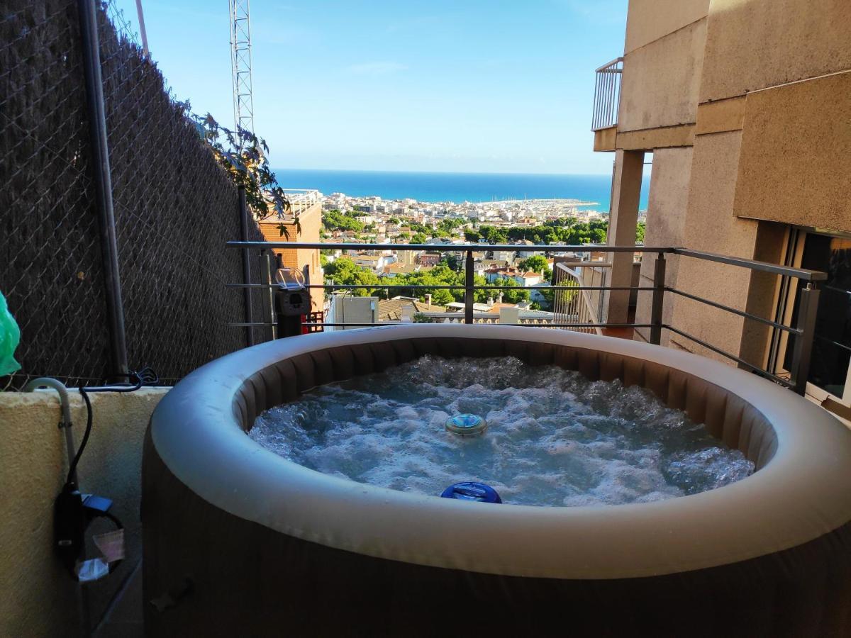 House. Casa Con Piscina Privada Holiday home Calafell