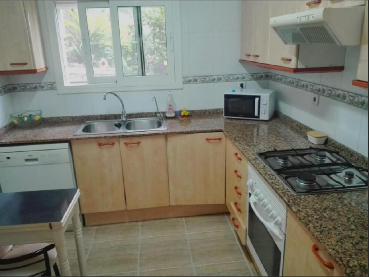 House. Casa Con Piscina Privada *