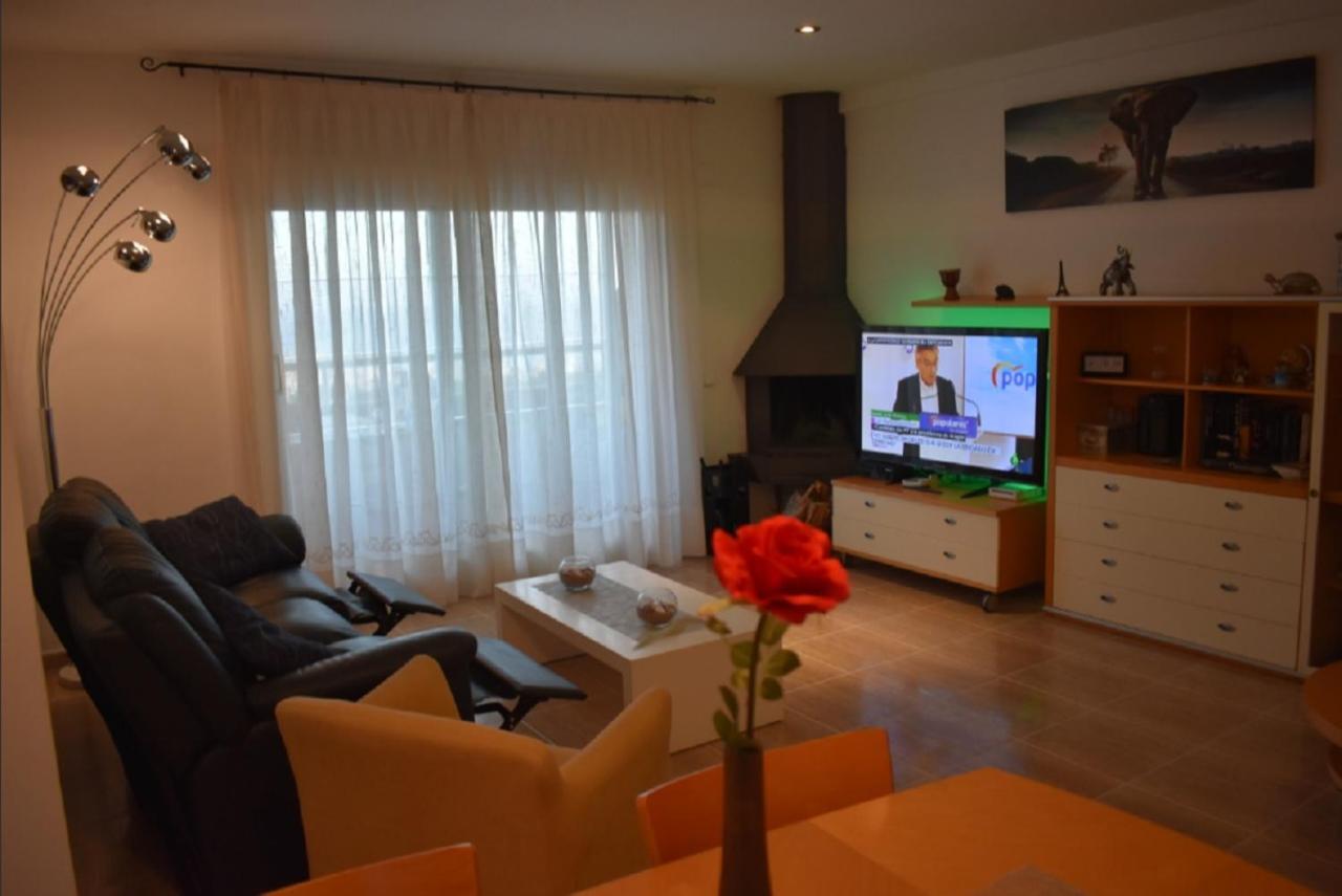 House. Casa Con Piscina Privada Holiday home *